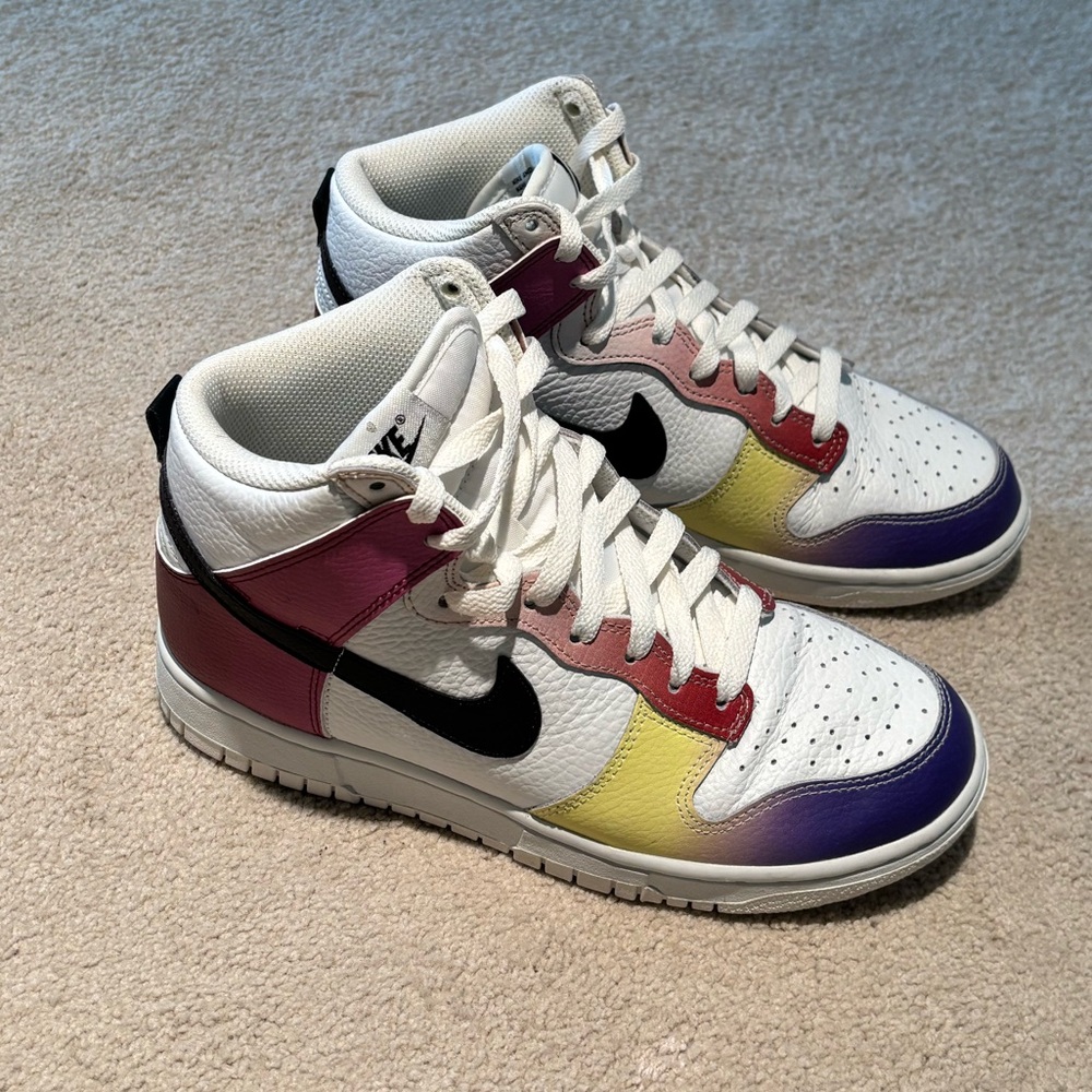 Nike Dunk High Top
